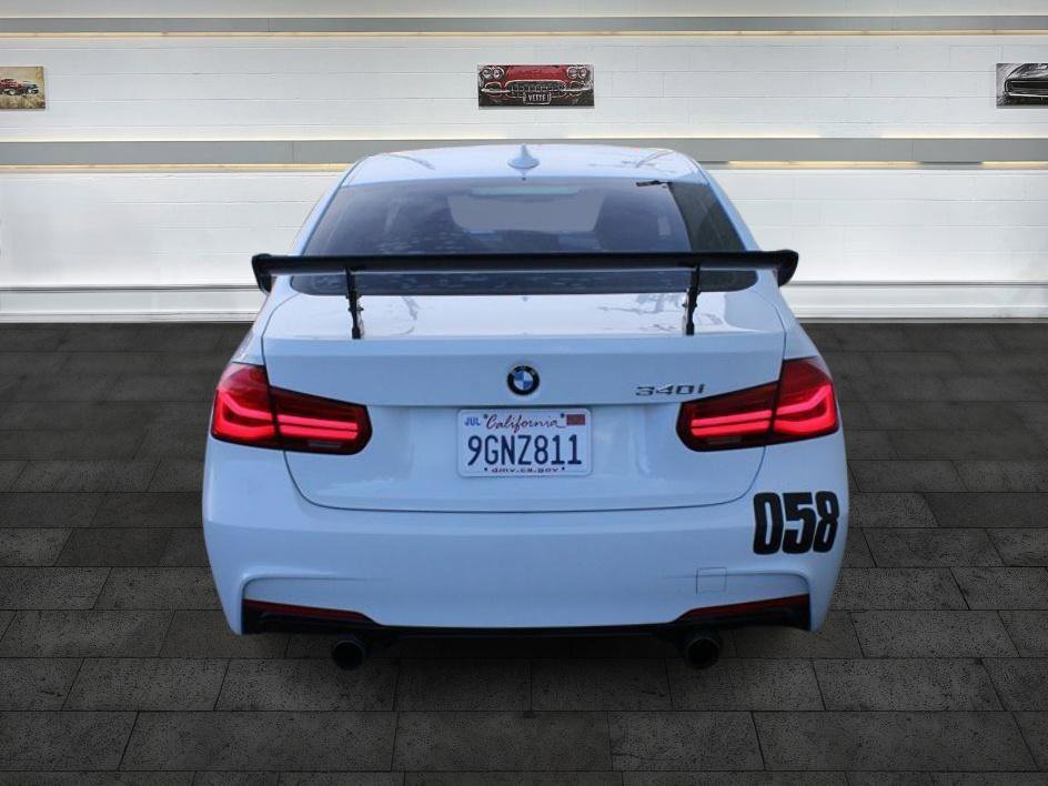 Used 2016 BMW 340i Sedan image 7