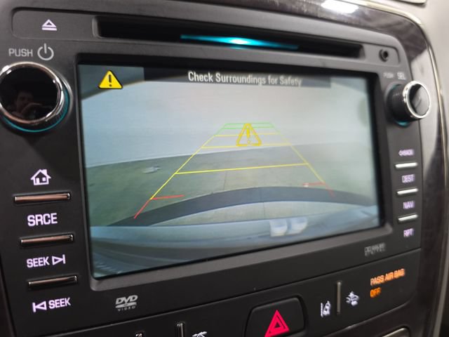 Used 2016 Buick Enclave Premium w/ Experience Buick Package FWD image 21