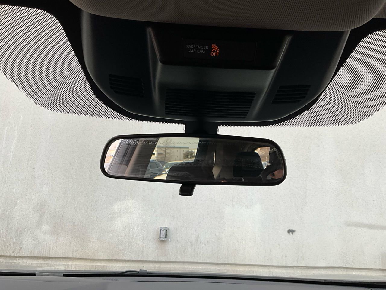 Used 2025 Nissan Rogue SV image 17