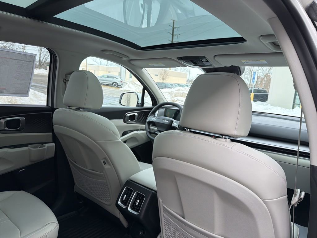 New 2026 Kia Sorento EX image 16