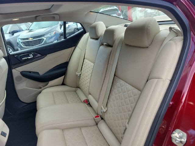 Used 2018 Nissan Maxima Platinum FWD image 11