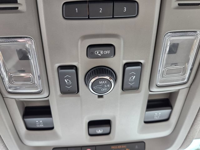 Used 2023 Cadillac Escalade Sport Platinum AWD/4WD image 40