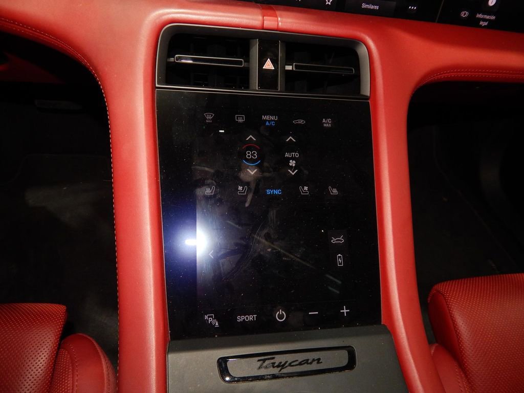 Used 2020 Porsche Taycan 4S image 27