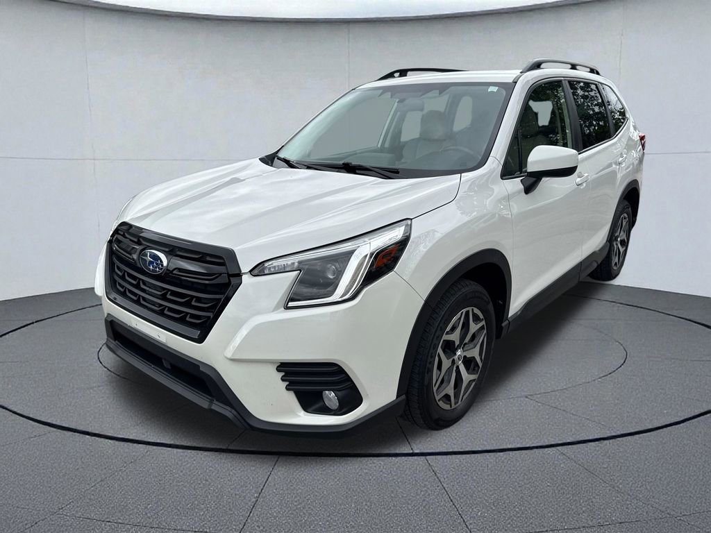 Used 2023 Subaru Forester Premium AWD/4WD image 8