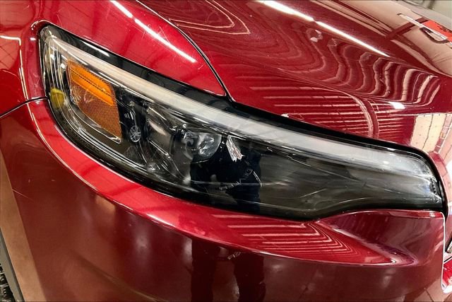 Used 2021 Jeep Cherokee Latitude image 32