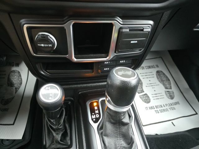 Used 2020 Jeep Wrangler Unlimited Sport image 15