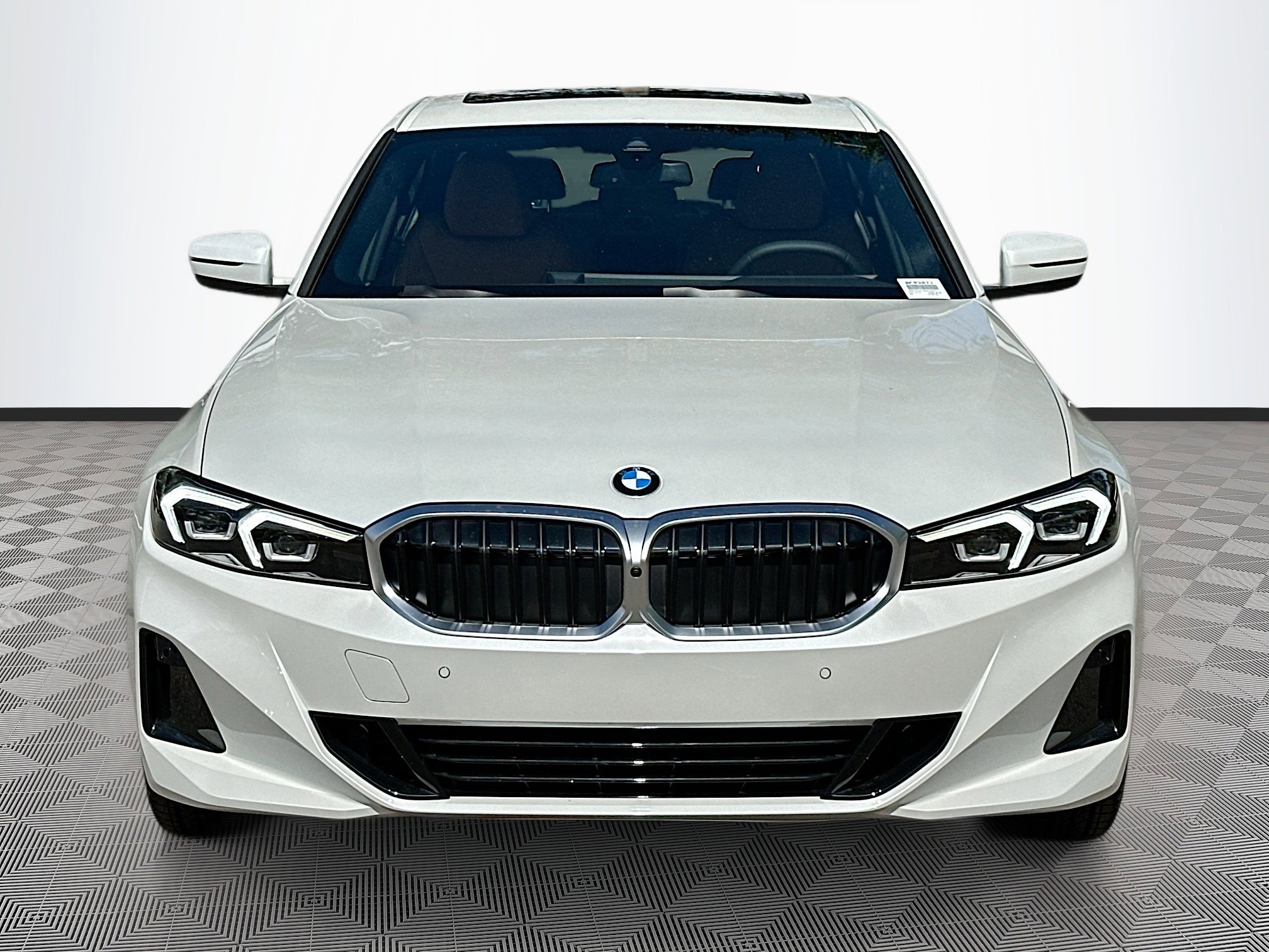 New 2025 BMW 330i Sedan w/ Convenience Package image 2