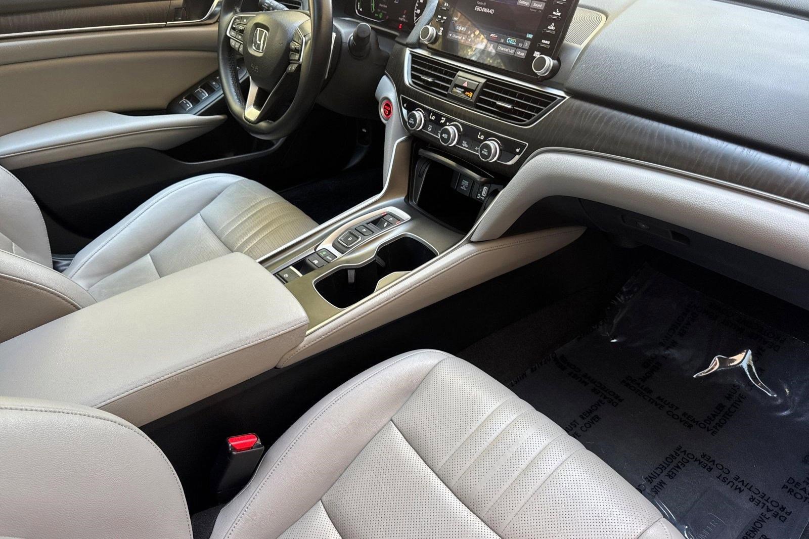 Used 2020 Honda Accord EX-L image 32