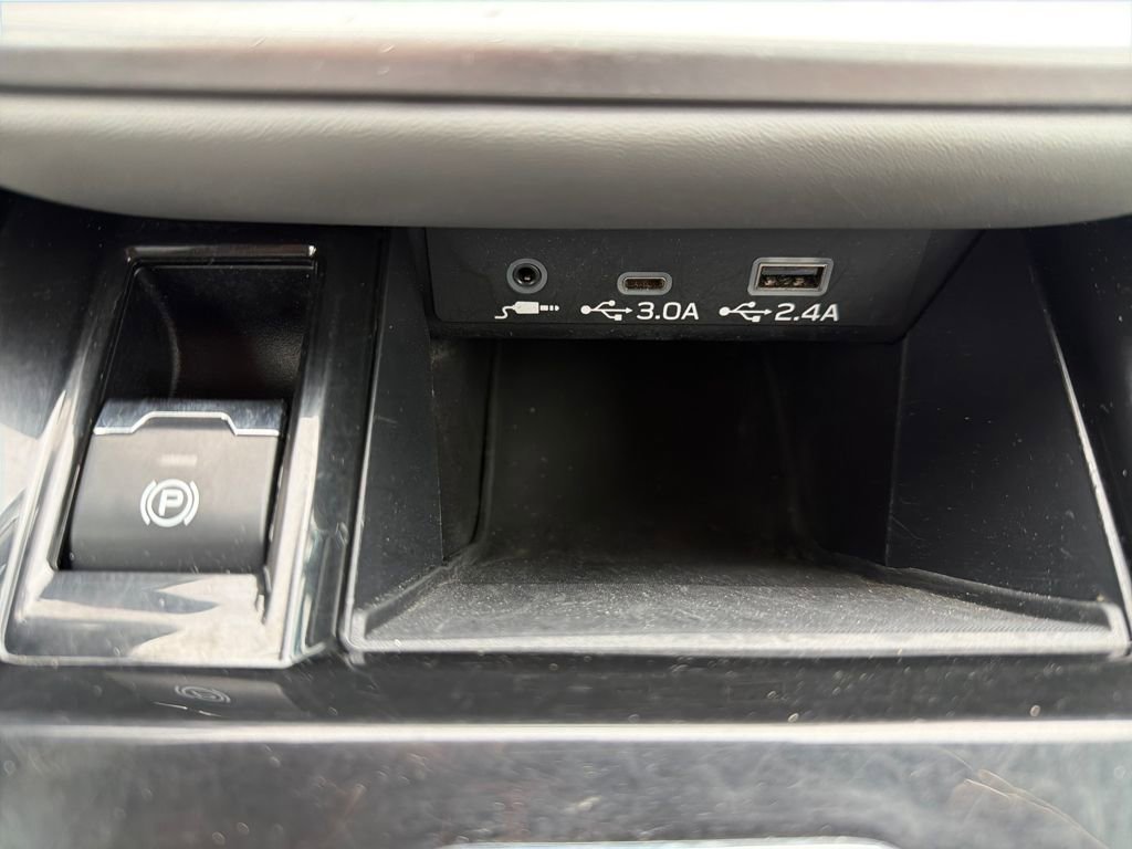 Certified 2023 Subaru Outback Premium image 46