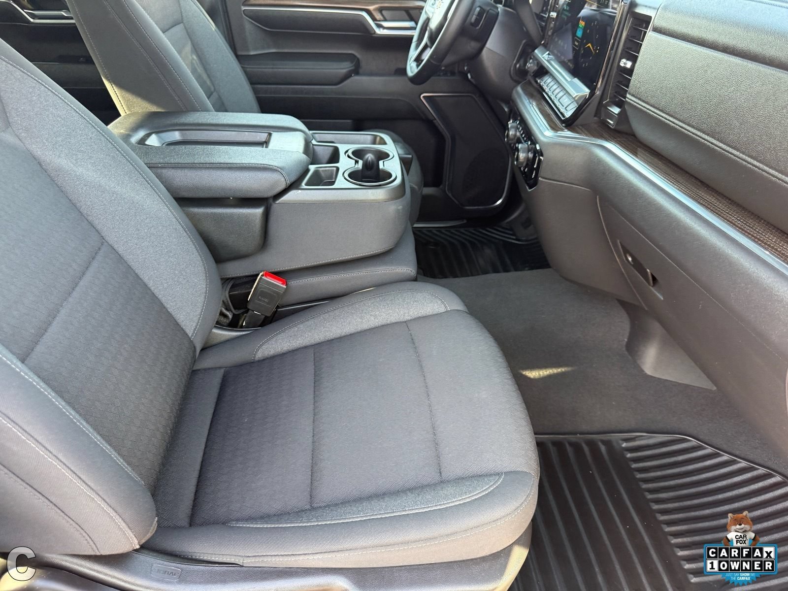Used 2023 Chevrolet Silverado 1500 LT AWD/4WD image 30