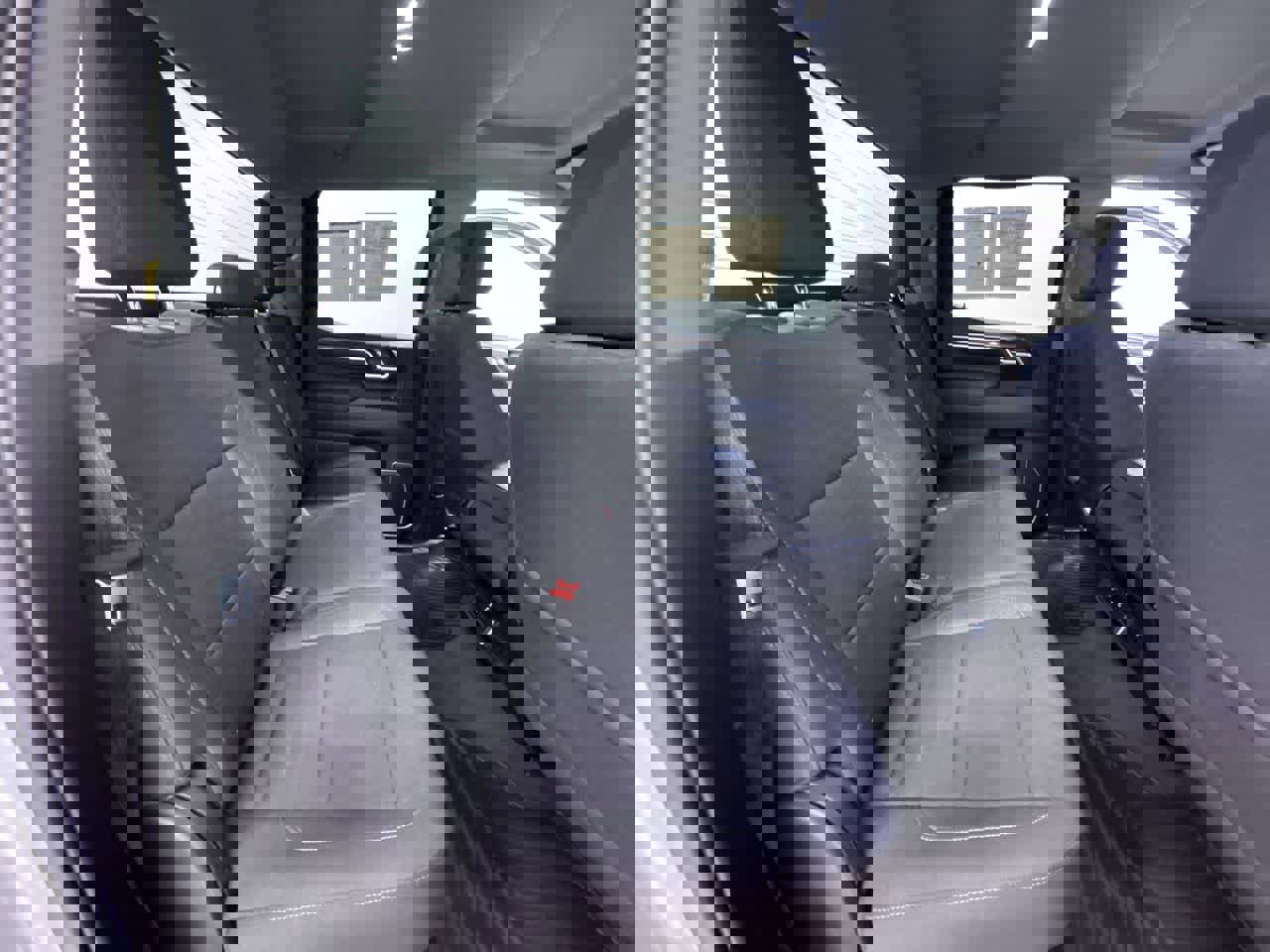 Used 2022 Chevrolet Silverado 1500 LT image 35