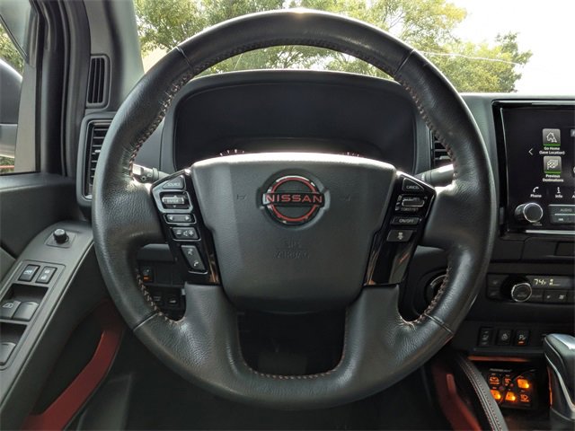 Used 2022 Nissan Frontier PRO-4X image 16