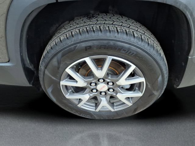 Used 2020 GMC Acadia SLE w/ Driver Convenience Package image 7