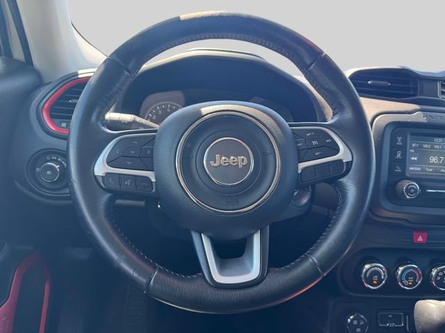 Used 2017 Jeep Renegade Trailhawk AWD/4WD image 18