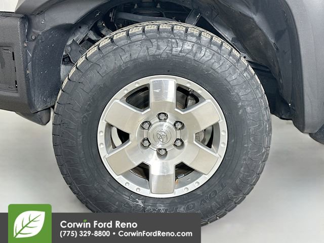 Used 2008 Toyota FJ Cruiser 4WD image 28