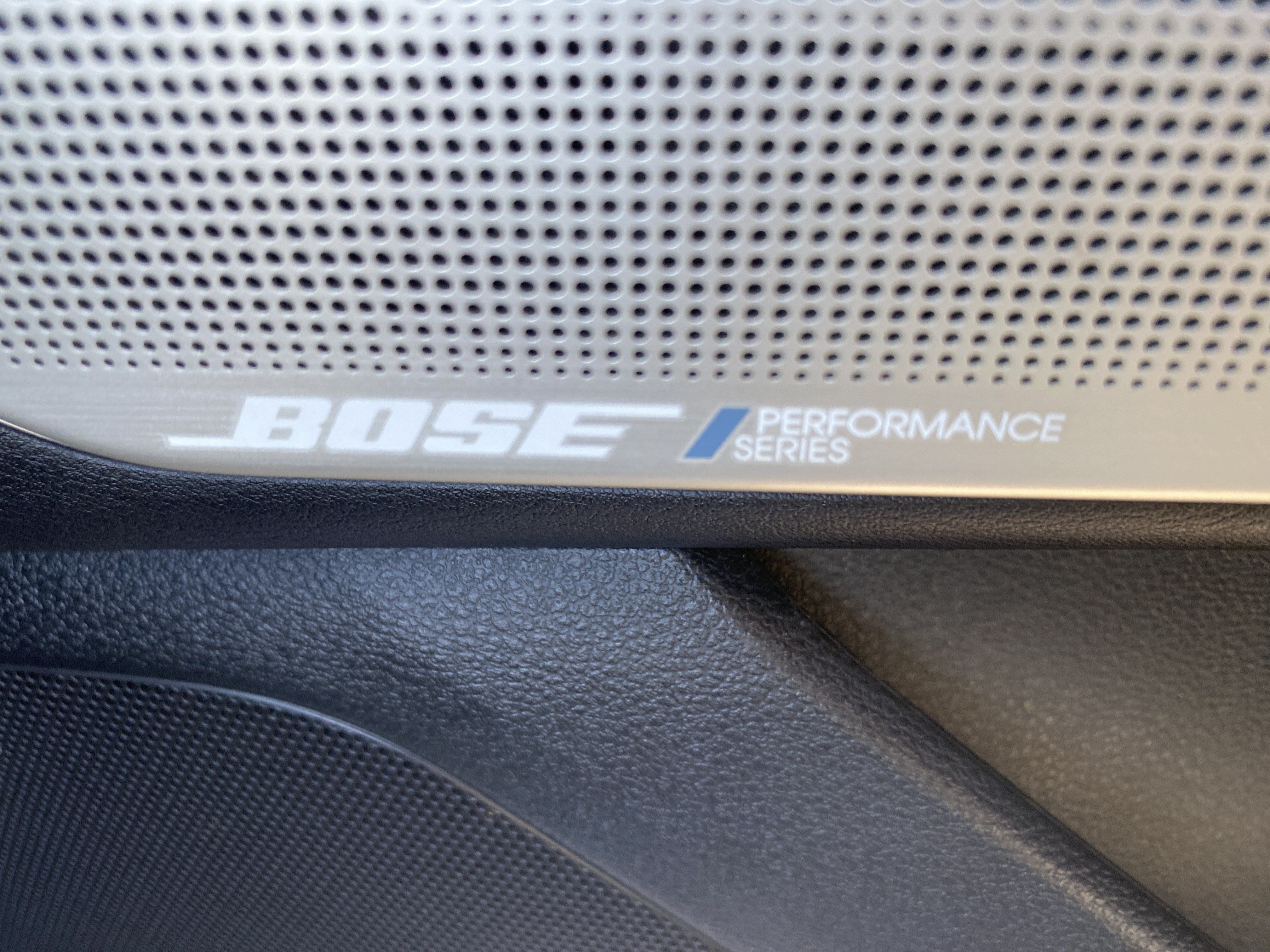 Used 2019 INFINITI Q60 3.0t Luxe RWD image 18