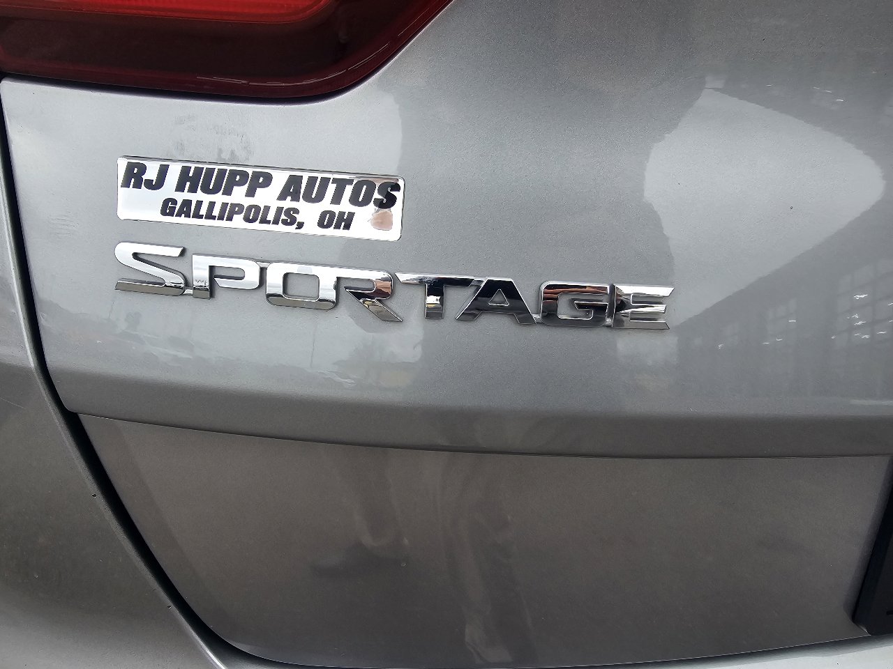 Used 2020 Kia Sportage LX image 13