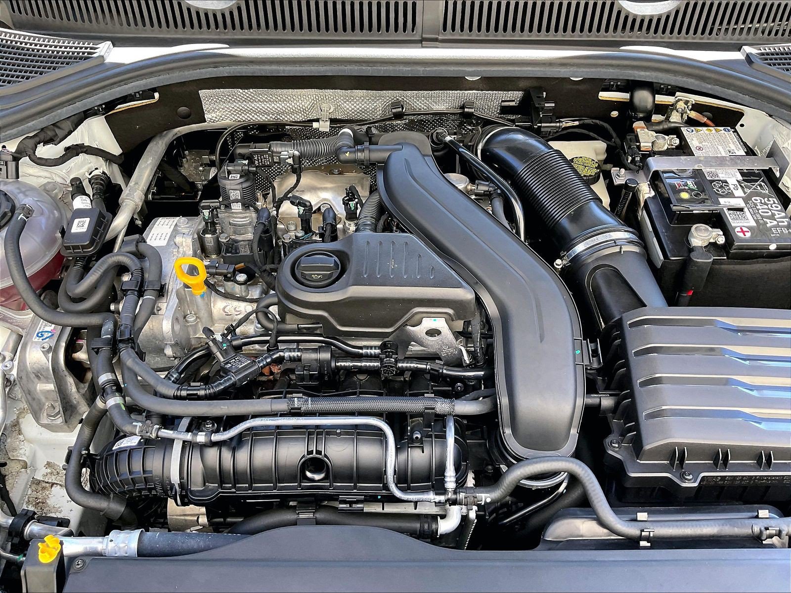 Certified 2024 Volkswagen Jetta S FWD image 31