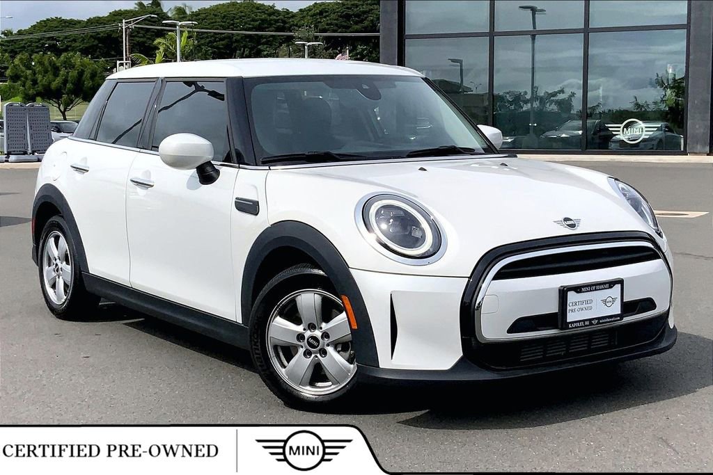 Certified 2024 MINI Cooper 4-Door Hardtop image 1