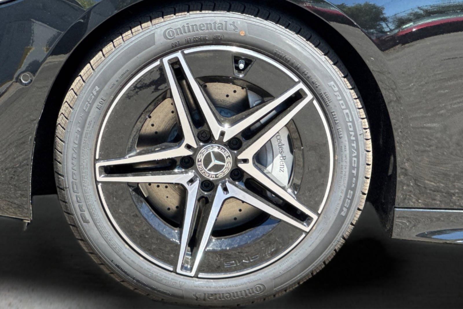 New 2025 Mercedes-Benz C 300 4MATIC Sedan image 32