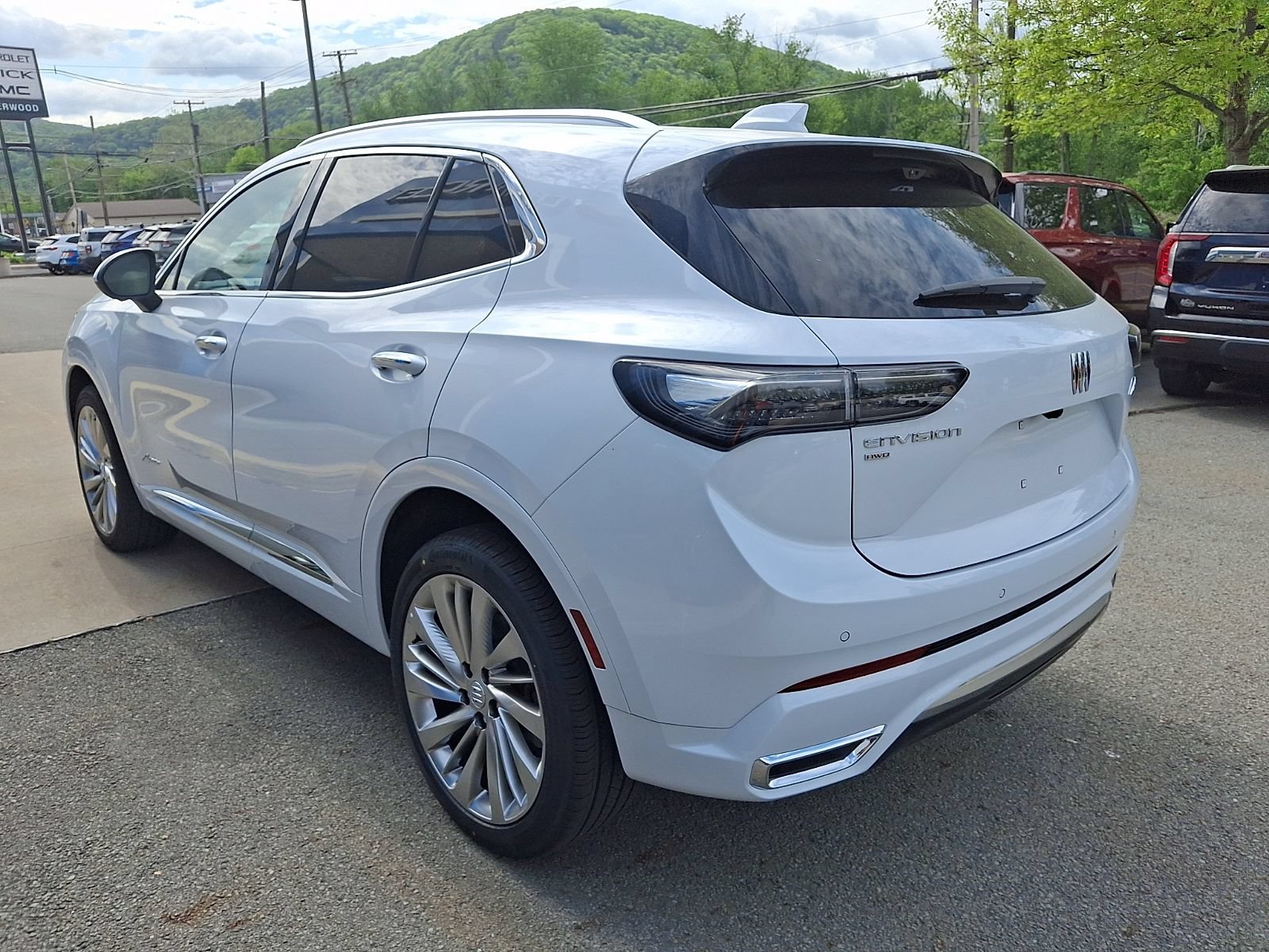 New 2026 Buick Envision Avenir AWD/4WD image 4
