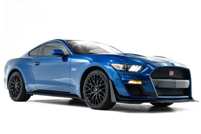 Used 2017 Ford Mustang GT w/ GT Performance Package image 6