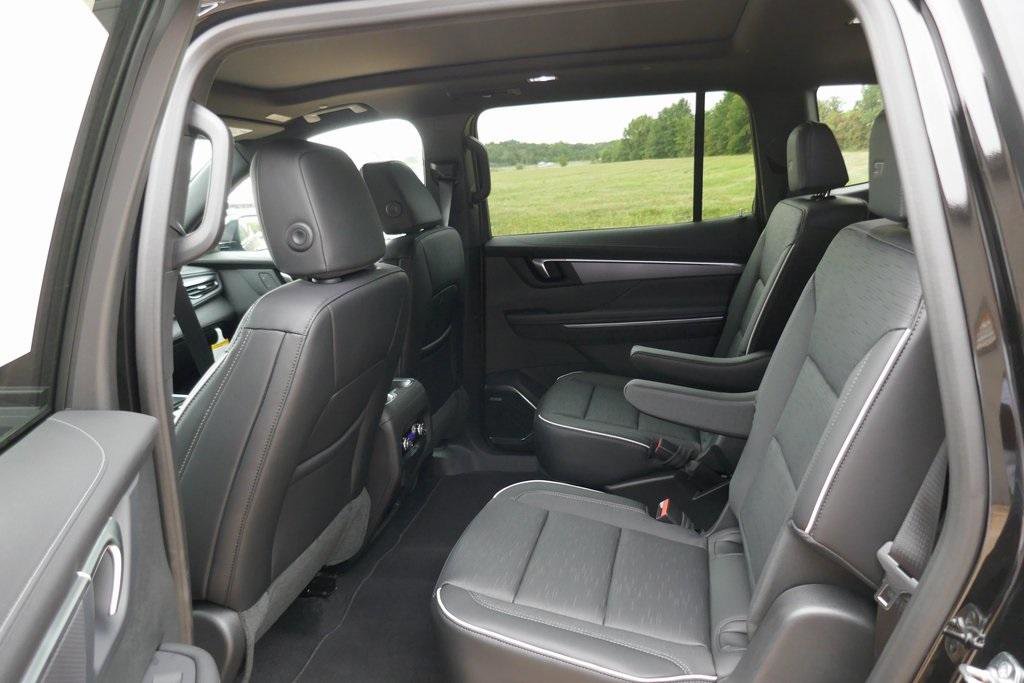 New 2026 Buick Enclave Sport Touring w/ Super Cruise Package image 12