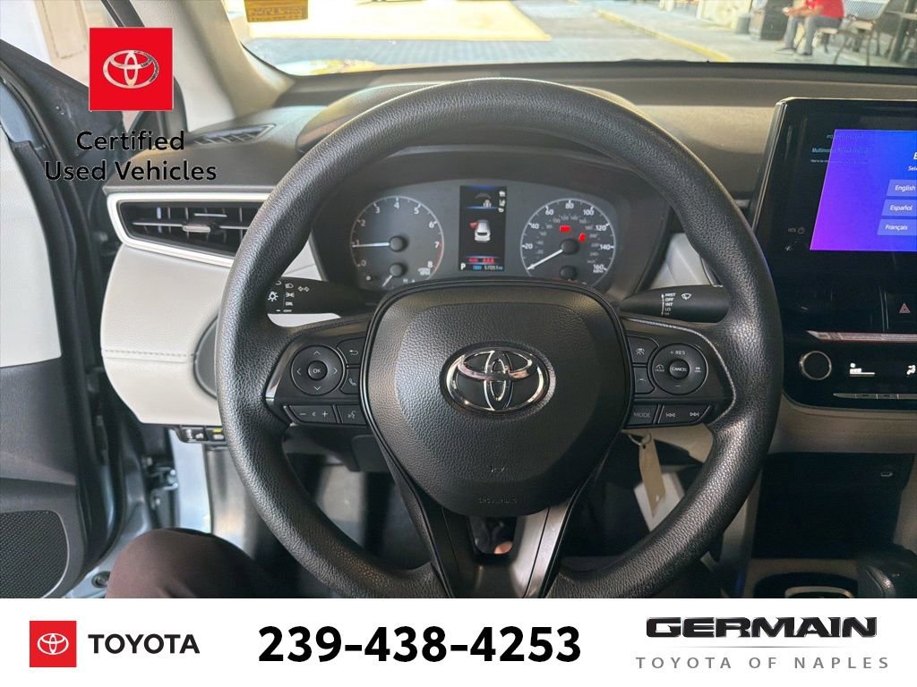 Used 2024 Toyota Corolla Cross L image 17