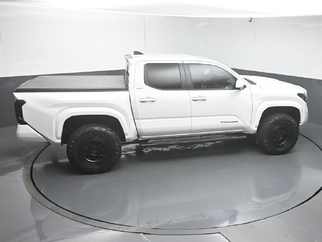 Used 2024 Toyota Tacoma SR5 w/ SR5 Upgrade Package RWD image 50