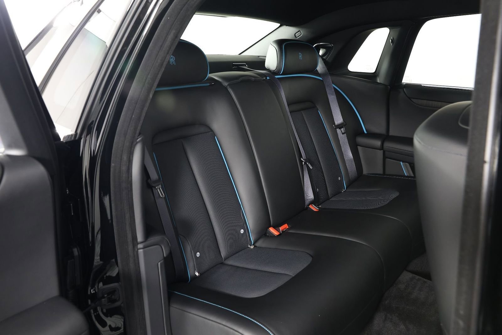 New 2026 Rolls-Royce Ghost AWD/4WD image 35