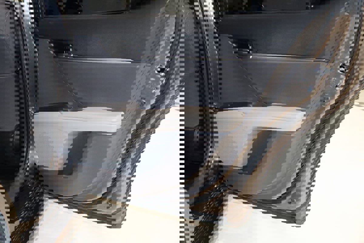 Used 2023 Toyota Camry LE image 58