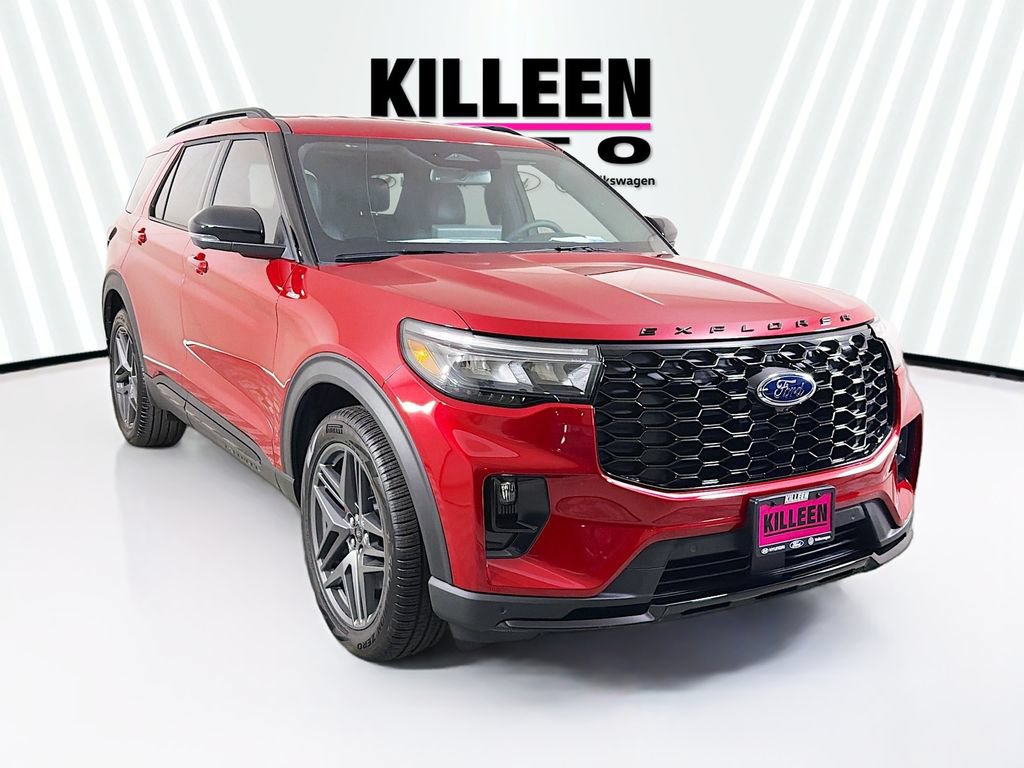 New 2026 Ford Explorer ST-Line w/ ST-Line Street Pack RWD image 1
