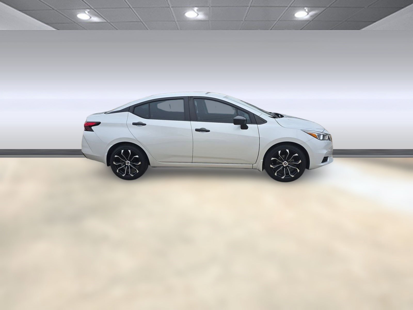 Used 2021 Nissan Versa S image 7