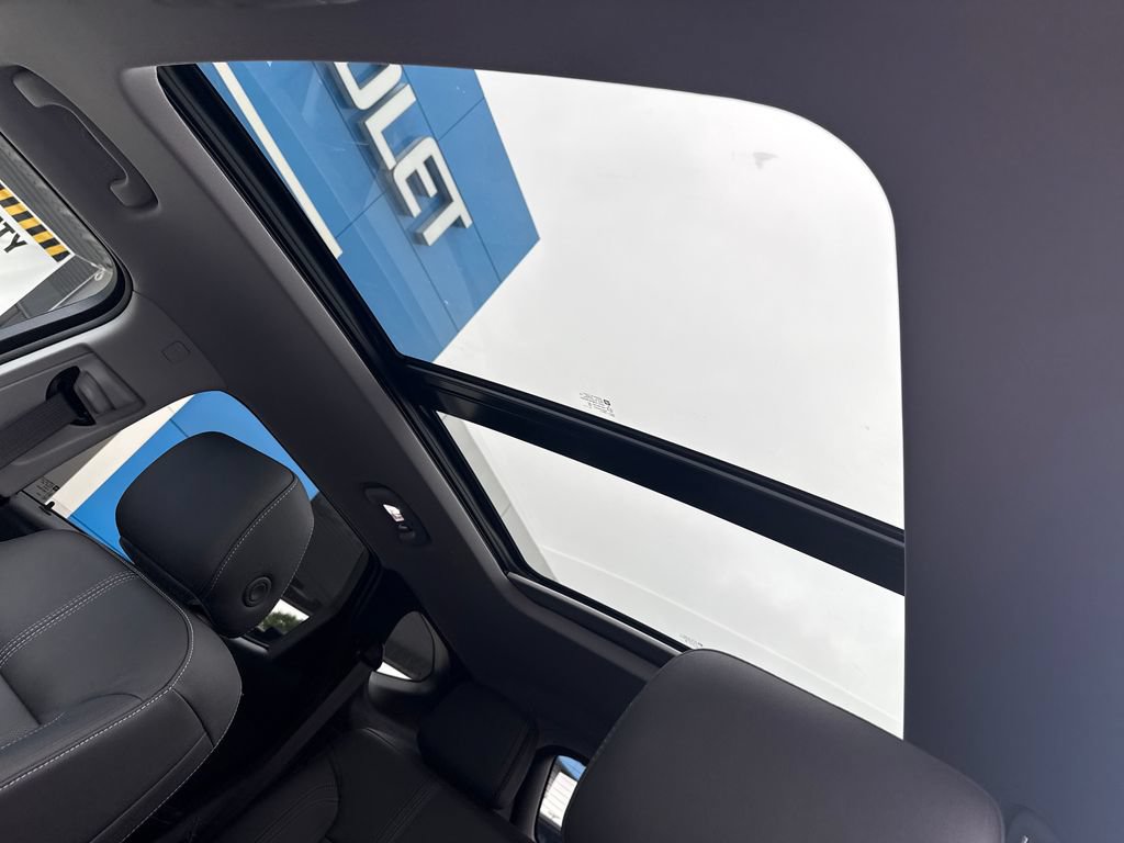 Used 2024 Chevrolet Blazer LT w/ LPO, Floor Liner Package FWD image 35