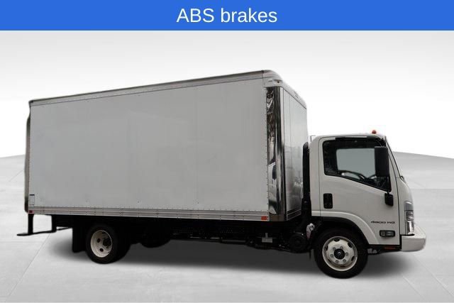 New 2025 Chevrolet Low Cab Forward image 2