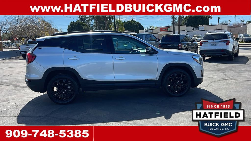 Used 2021 GMC Terrain SLT w/ Elevation Edition image 6