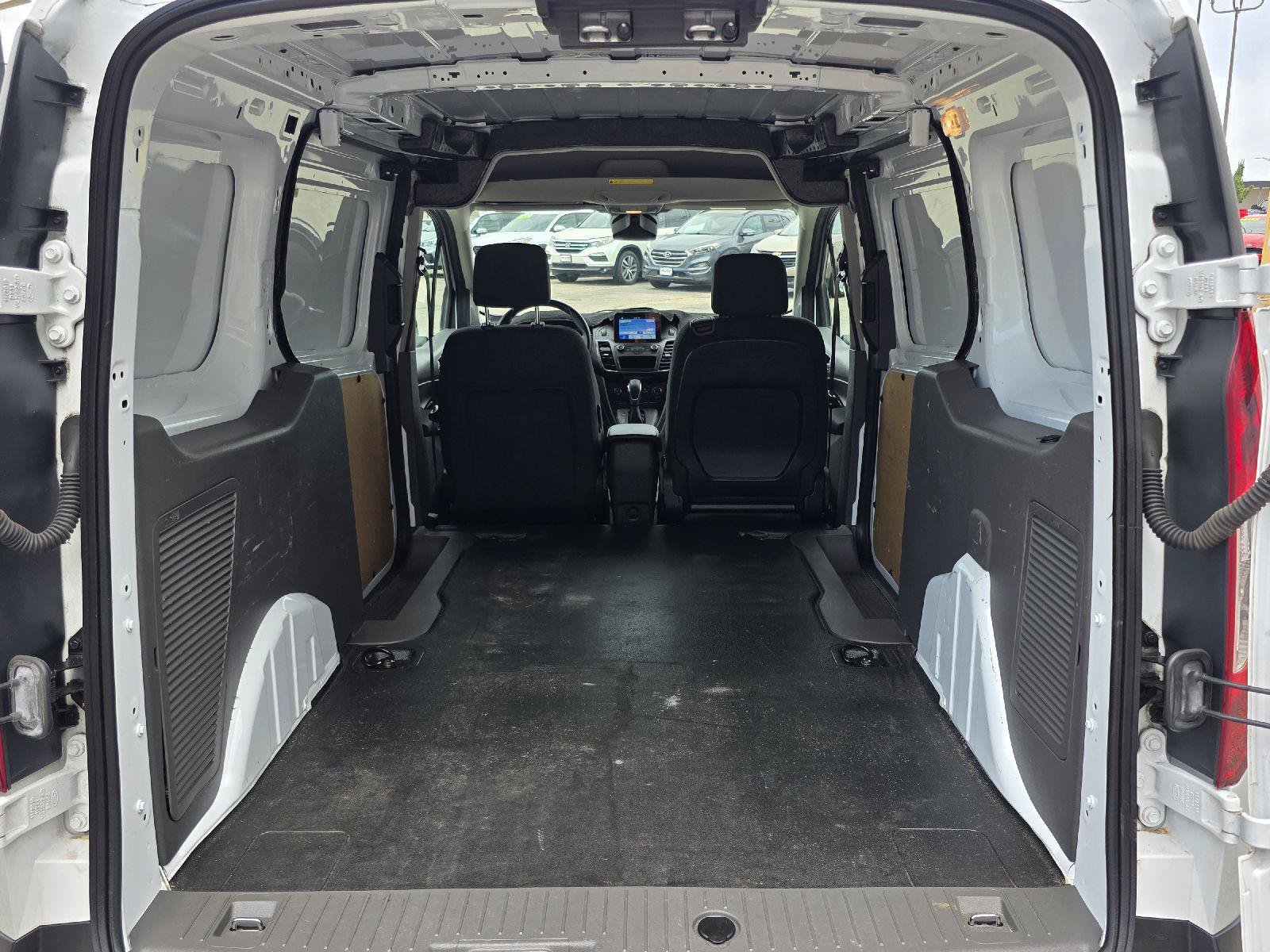 Used 2020 Ford Transit Connect XLT FWD image 28