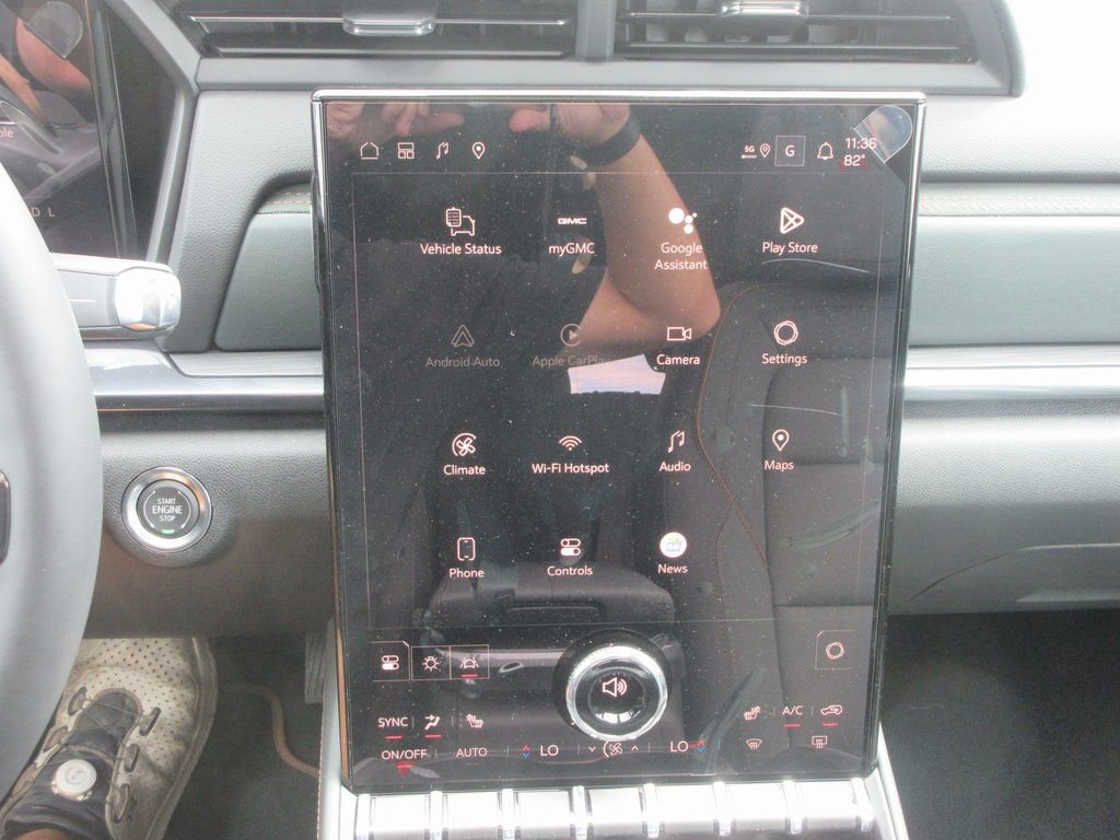 New 2026 GMC Terrain AT4 image 17