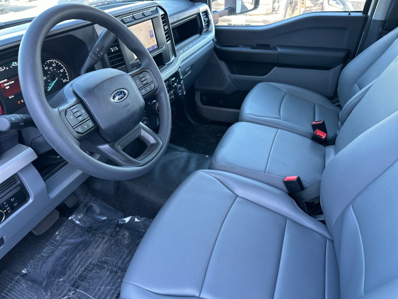 Used 2024 Ford F550 2WD Regular Cab Super Duty w/ XL Chrome Package image 11