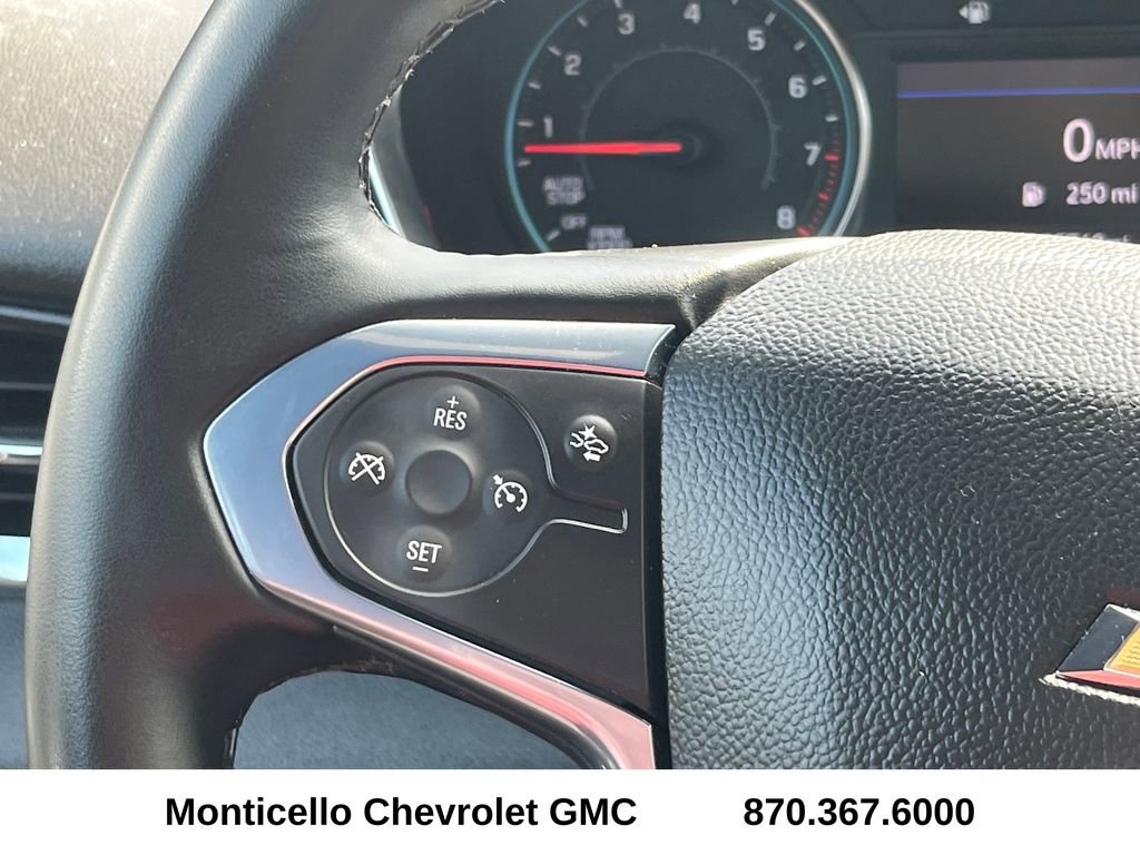 Used 2023 Chevrolet Traverse LT FWD image 16