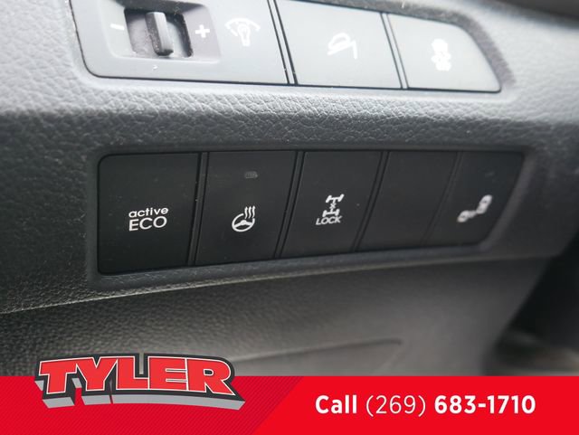 Used 2015 Hyundai Santa Fe Sport w/ Option Group 04 image 27