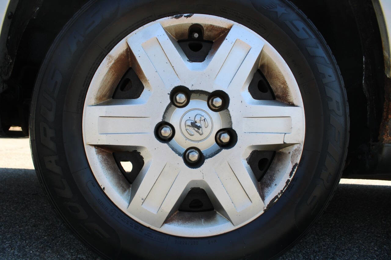 Used 2009 Dodge Grand Caravan SE image 17