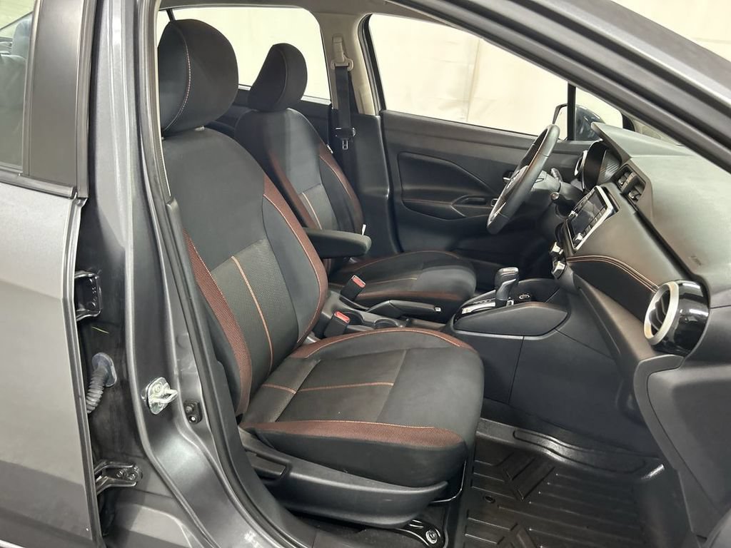 Used 2020 Nissan Versa SR w/ Convenience Package FWD image 22