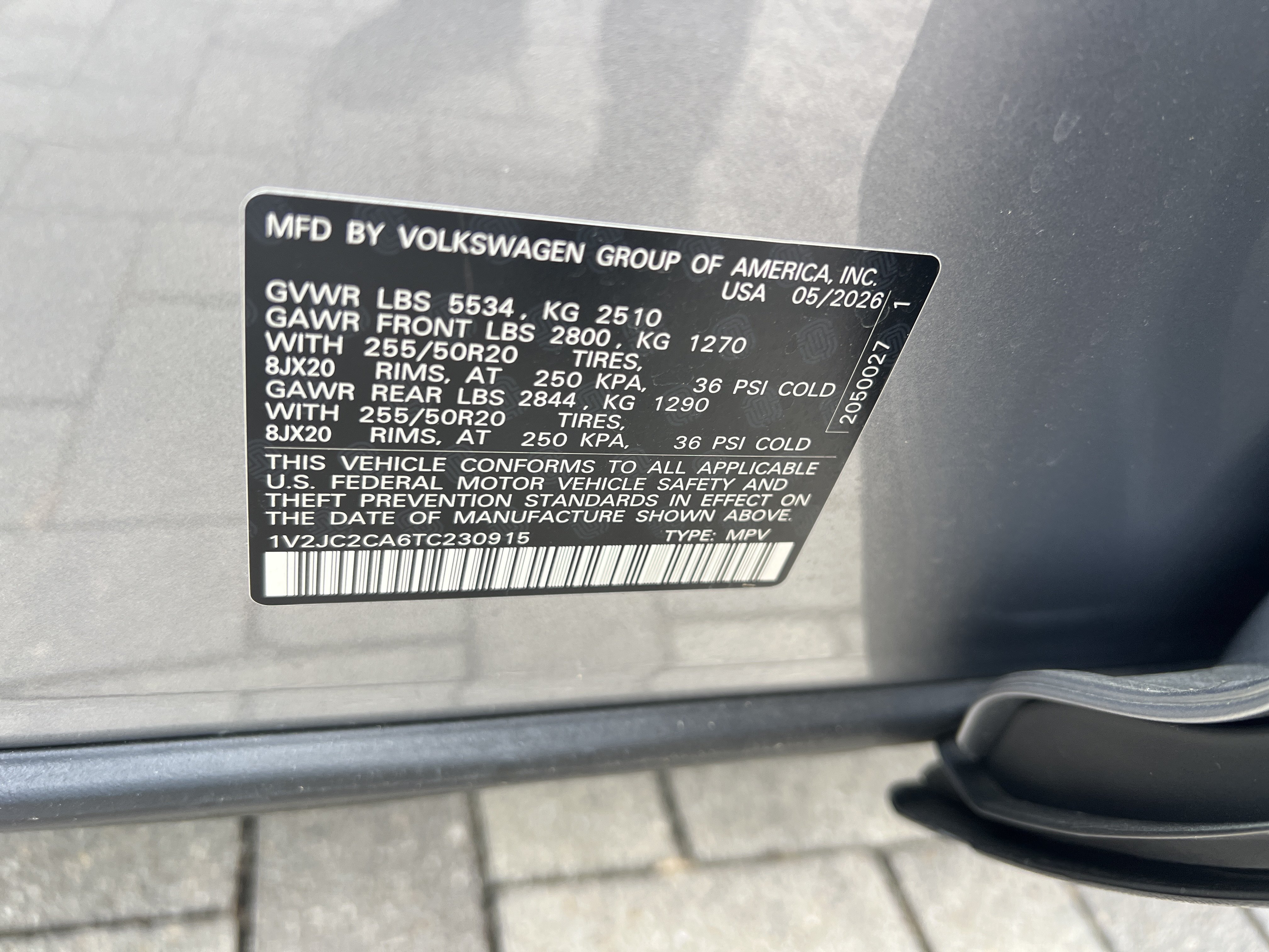 Certified 2026 Volkswagen Atlas Cross Sport SE FWD image 29