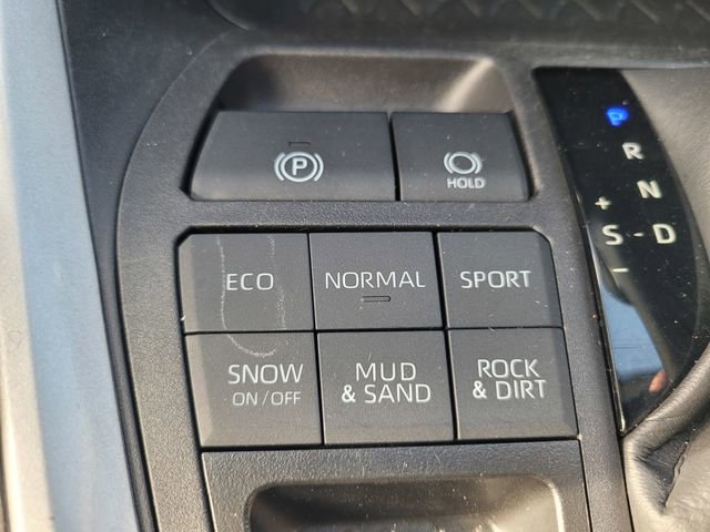 Used 2024 Toyota RAV4 LE image 26