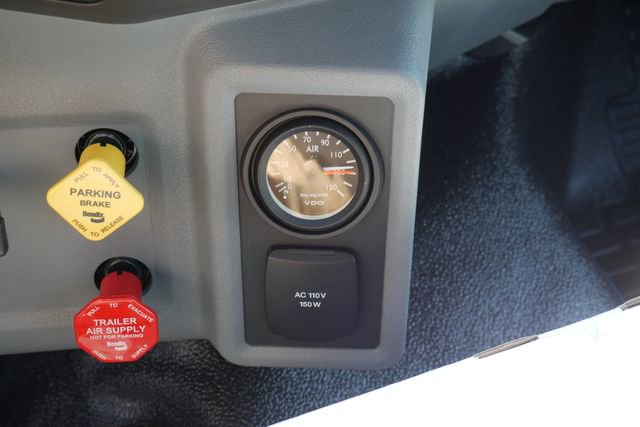 New 2027 Ford F750 2WD Regular Cab Super Duty image 22