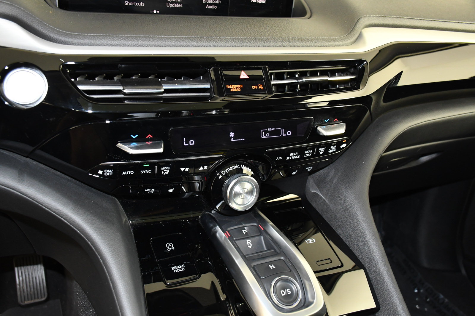 Certified 2024 Acura MDX SH-AWD image 28