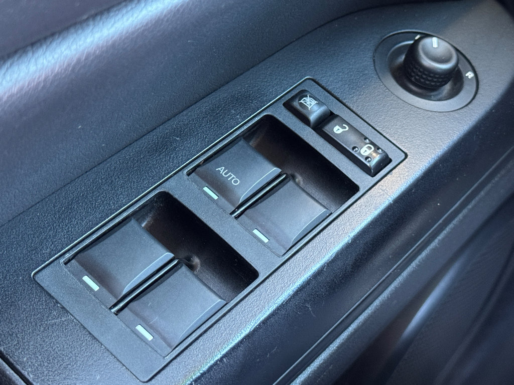 Used 2014 Jeep Patriot Sport w/ Power Value Group FWD image 16