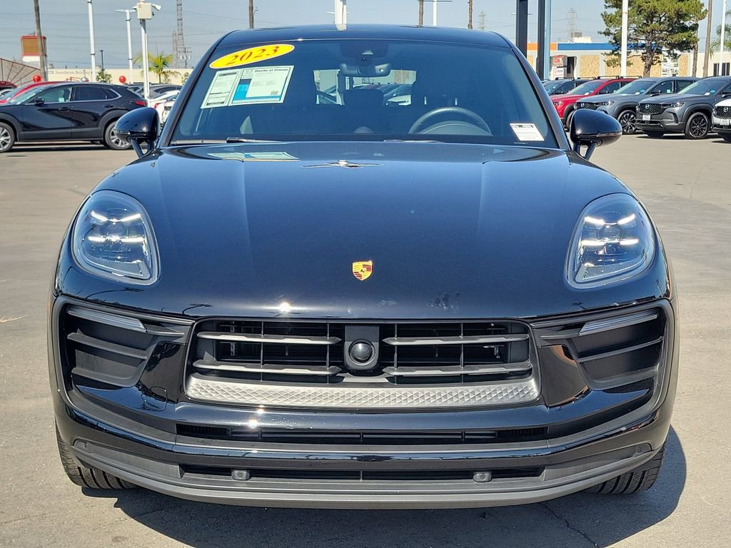 Used 2023 Porsche Macan Turbo AWD/4WD image 23