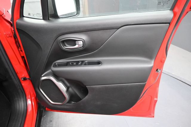 Used 2021 Jeep Renegade Limited AWD/4WD image 27
